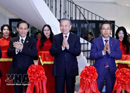 Top Vietnamese leader attends inauguration of Viet Nam House, meets Vietnamese community in Australia